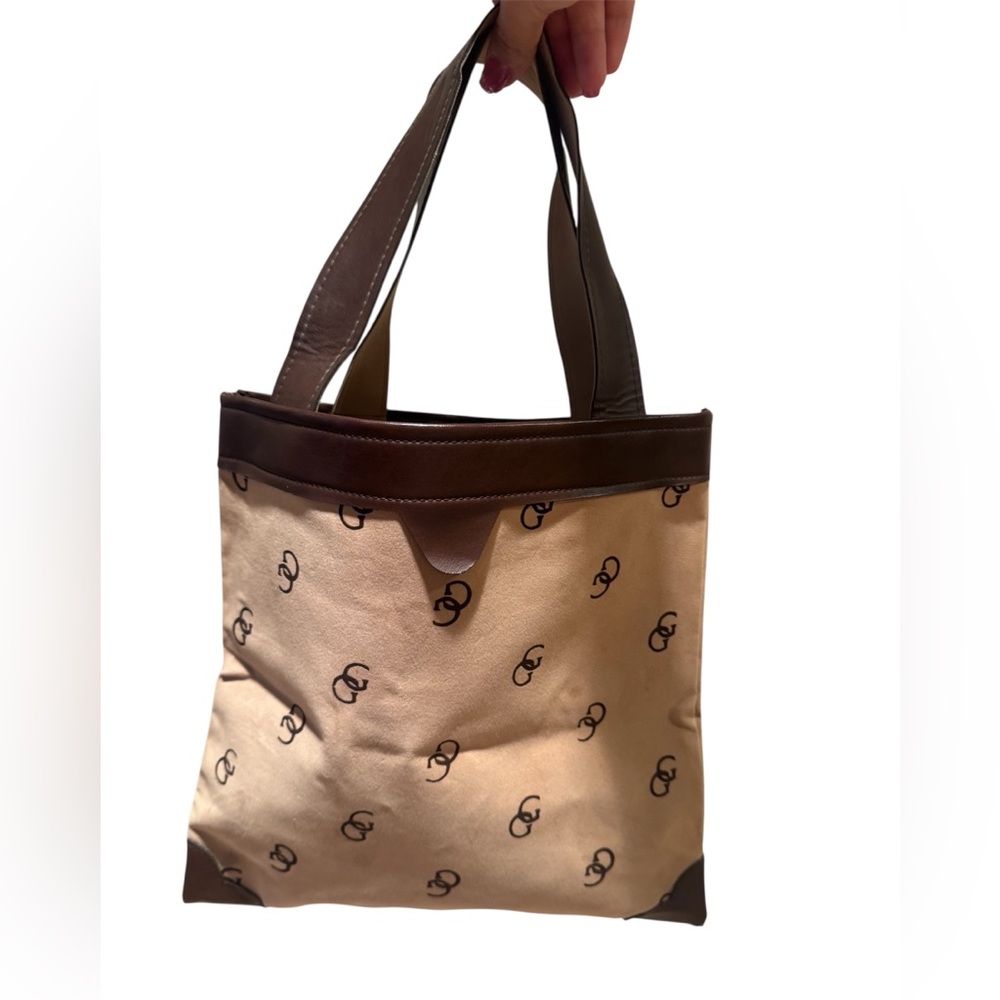 Givenchy Vintage Purse For round the clock